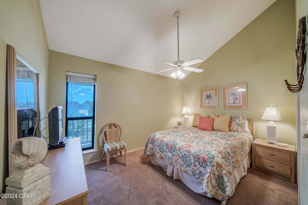 Image 6 of property listing at 17614 Front Beach Road 17E, Panama City Beach, FL 32413