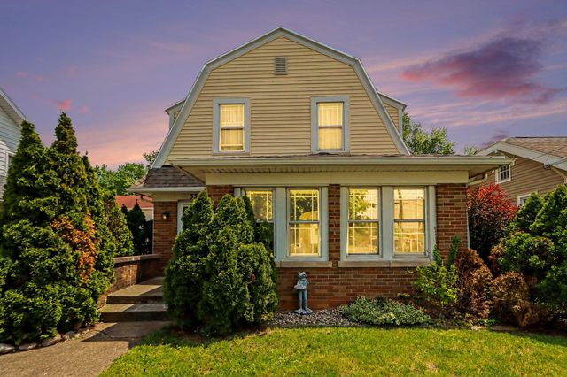 330 N Riverview Drive, Kalamazoo, MI 49004