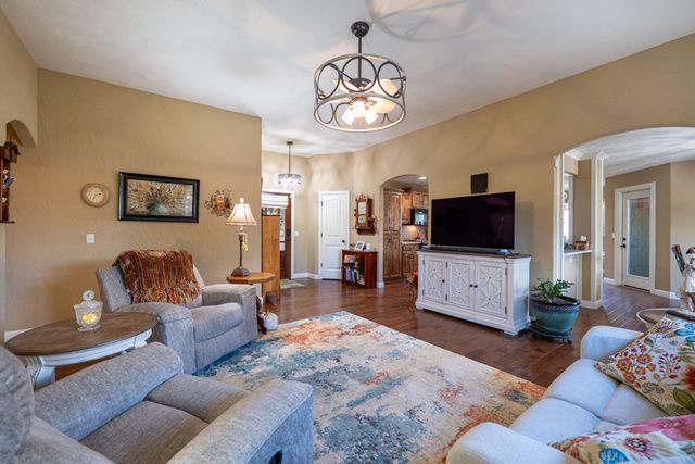 3778 N Boonville Avenue, Springfield, MO 65803