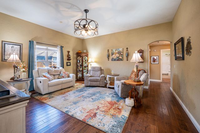 3778 N Boonville Avenue, Springfield, MO 65803
