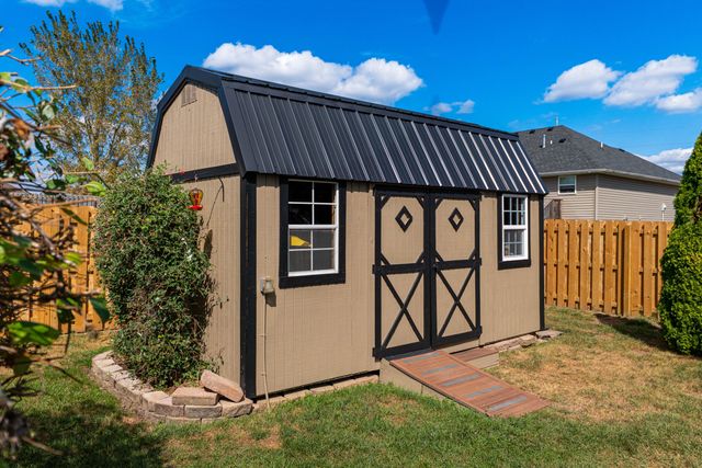 3778 N Boonville Avenue, Springfield, MO 65803