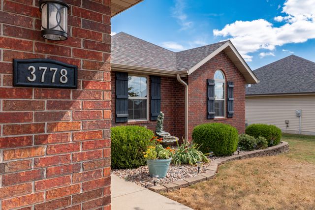 3778 N Boonville Avenue, Springfield, MO 65803