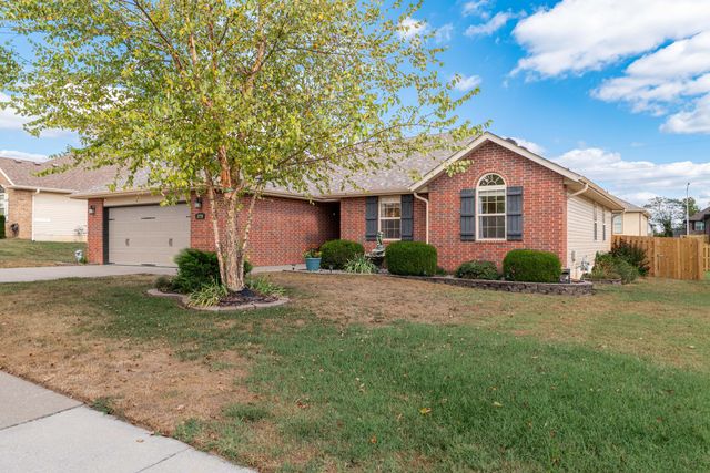3778 N Boonville Avenue, Springfield, MO 65803