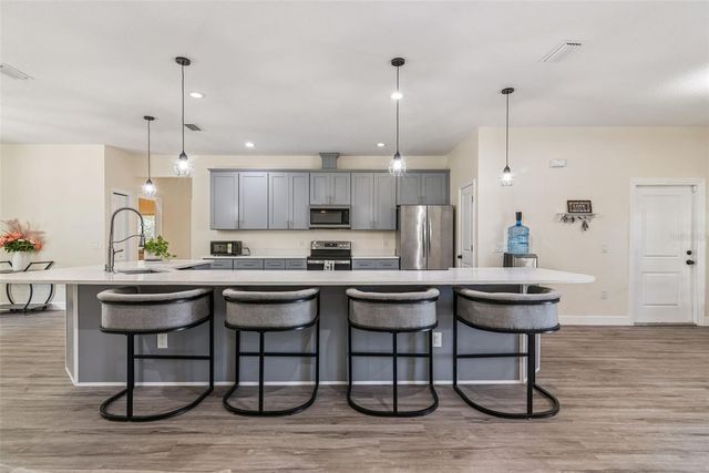 5211 SW 103RD LOOP, Ocala, FL 34476