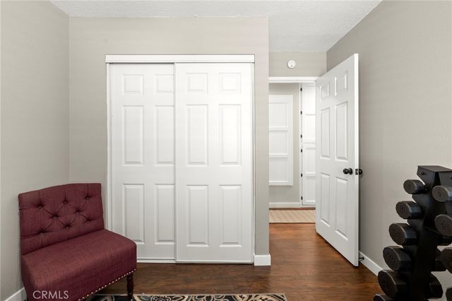 25526 NewCastle Court, Saugus, CA 91350