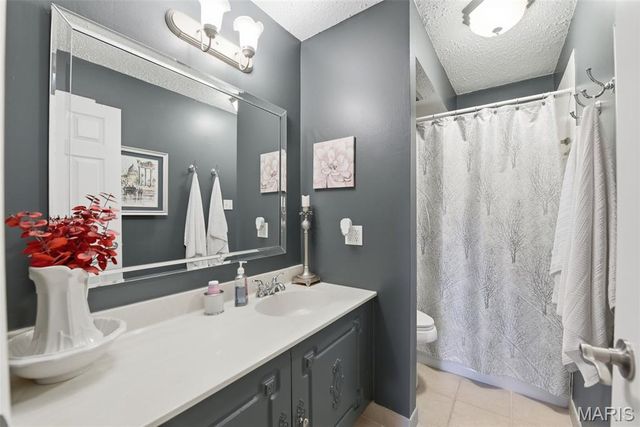 14443 Bantry Lane 16, Chesterfield, MO 63017
