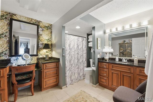 14443 Bantry Lane 16, Chesterfield, MO 63017