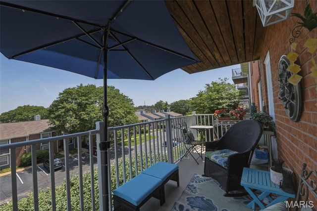 14443 Bantry Lane 16, Chesterfield, MO 63017