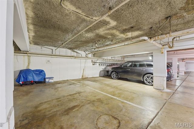14443 Bantry Lane 16, Chesterfield, MO 63017
