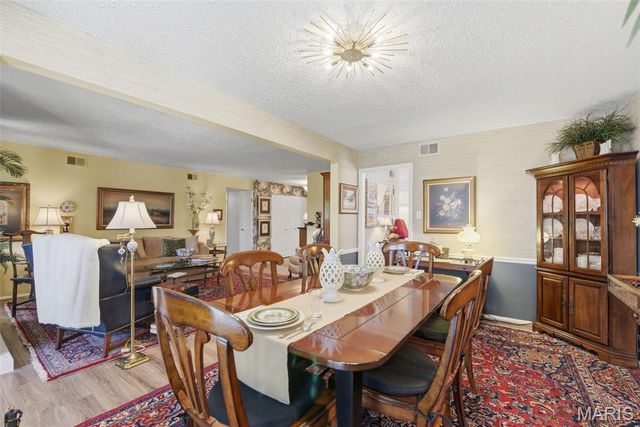 14443 Bantry Lane 16, Chesterfield, MO 63017