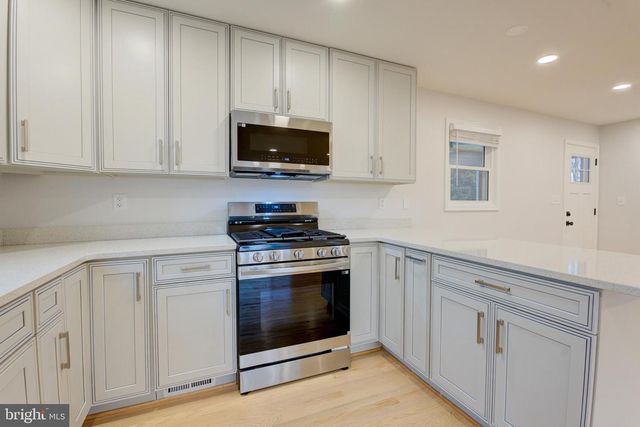 336 LINCOLN AVE, Rockville, MD 20850