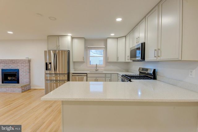 336 LINCOLN AVE, Rockville, MD 20850