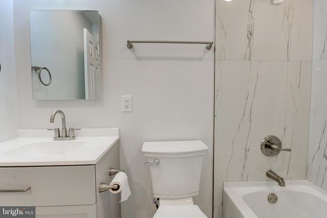 336 LINCOLN AVE, Rockville, MD 20850