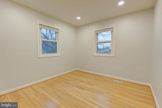 336 LINCOLN AVE, Rockville, MD 20850