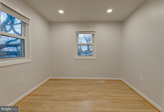 336 LINCOLN AVE, Rockville, MD 20850