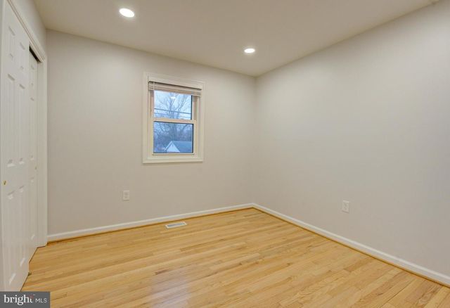 336 LINCOLN AVE, Rockville, MD 20850