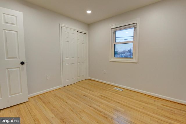 336 LINCOLN AVE, Rockville, MD 20850