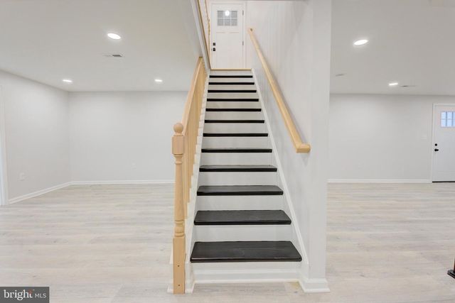 336 LINCOLN AVE, Rockville, MD 20850