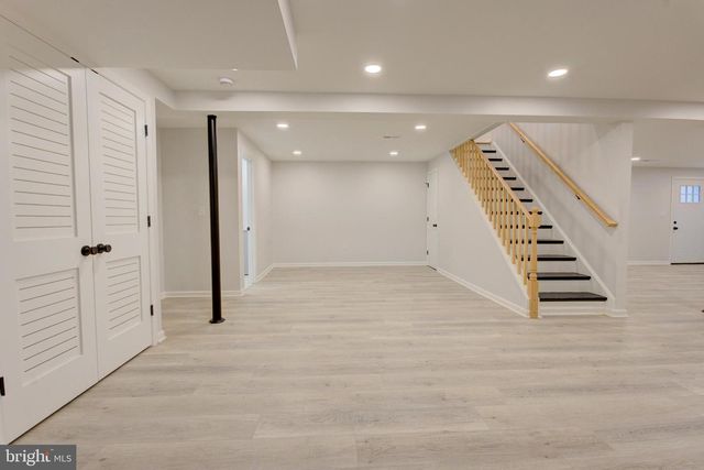 336 LINCOLN AVE, Rockville, MD 20850