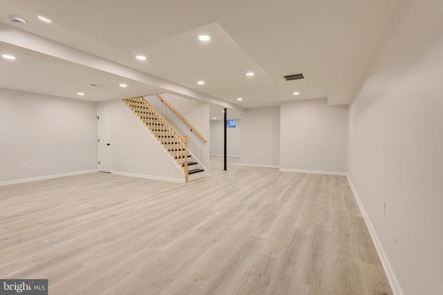 336 LINCOLN AVE, Rockville, MD 20850