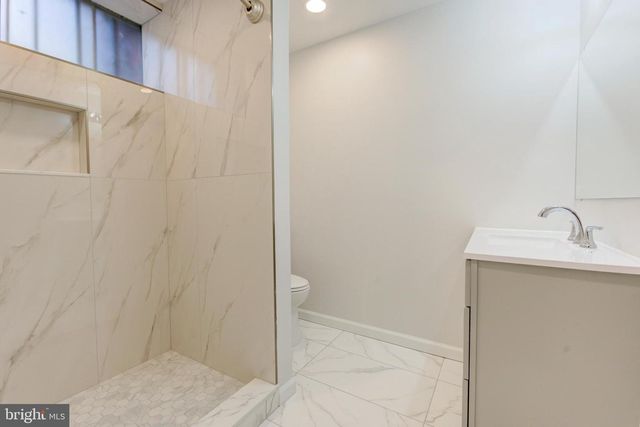 336 LINCOLN AVE, Rockville, MD 20850