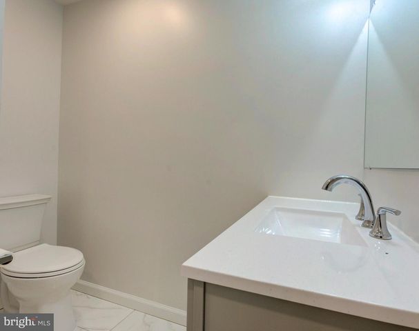 336 LINCOLN AVE, Rockville, MD 20850