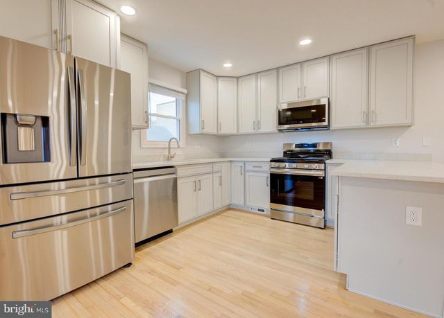 336 LINCOLN AVE, Rockville, MD 20850