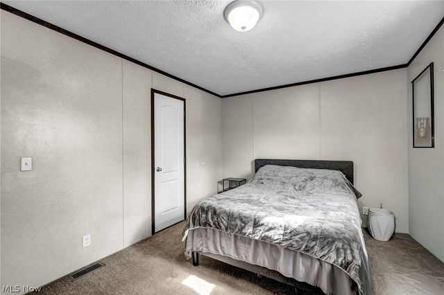 1166 Lafayette Road G17, Medina, OH 44256