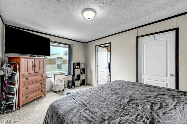 1166 Lafayette Road G17, Medina, OH 44256