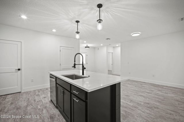 354 Halloran Street SE, Palm Bay, FL 32909