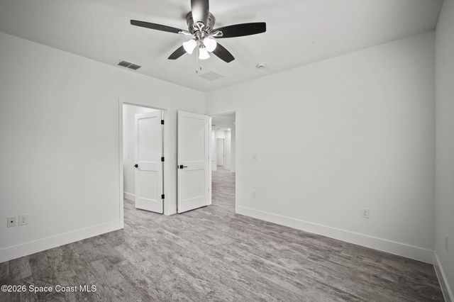 354 Halloran Street SE, Palm Bay, FL 32909