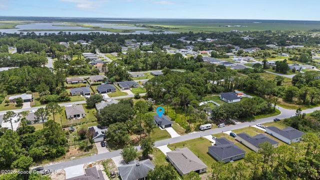 354 Halloran Street SE, Palm Bay, FL 32909