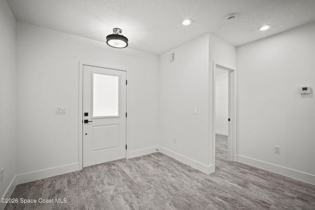 354 Halloran Street SE, Palm Bay, FL 32909