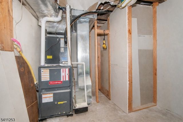 247 Hope Ave AKA 251, Passaic City, NJ 07055