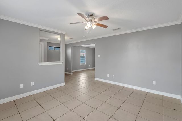 1802 Eubanks Street B, Houston, TX 77093