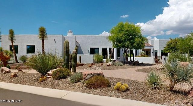 109 E Loch Lomond Place, Oro Valley, AZ 85737