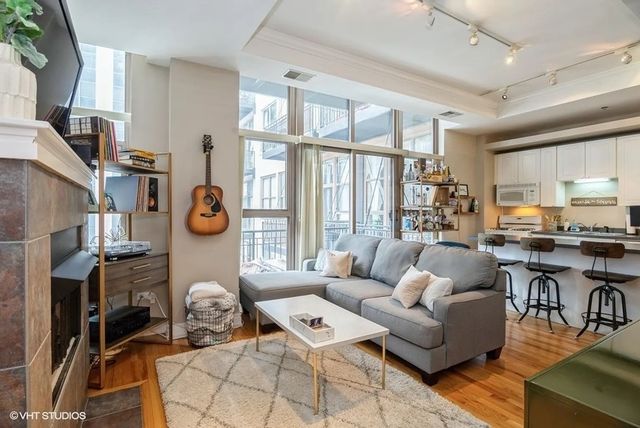 212 W Washington Street 1406, Chicago, IL 60606