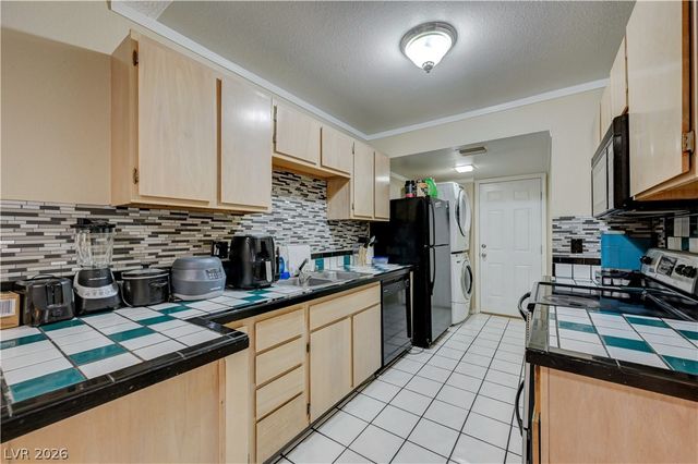 4734 Roberta Street 2, Las Vegas, NV 89119
