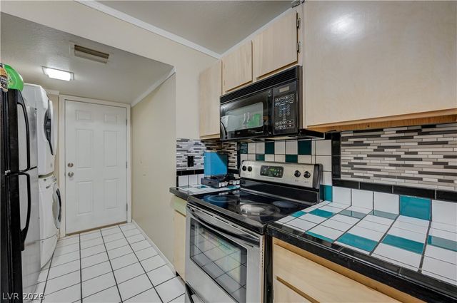4734 Roberta Street 2, Las Vegas, NV 89119