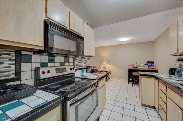 4734 Roberta Street 2, Las Vegas, NV 89119
