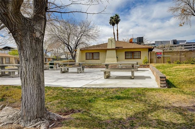 4734 Roberta Street 2, Las Vegas, NV 89119