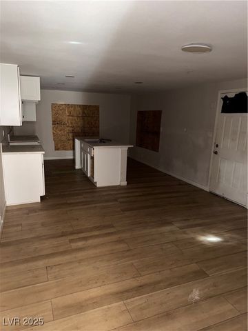 3652 Allegheny Drive, Las Vegas, NV 89122