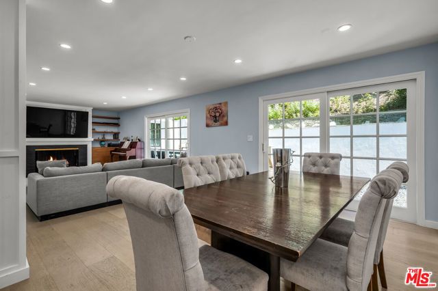 1450 N Bundy Drive, Los Angeles, CA 90049