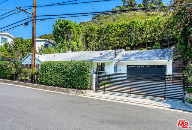 1450 N Bundy Drive, Los Angeles, CA 90049