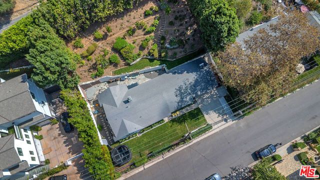 1450 N Bundy Drive, Los Angeles, CA 90049