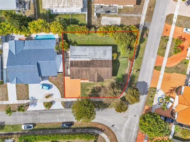 13331 SW 51st St, Miami, FL 33175