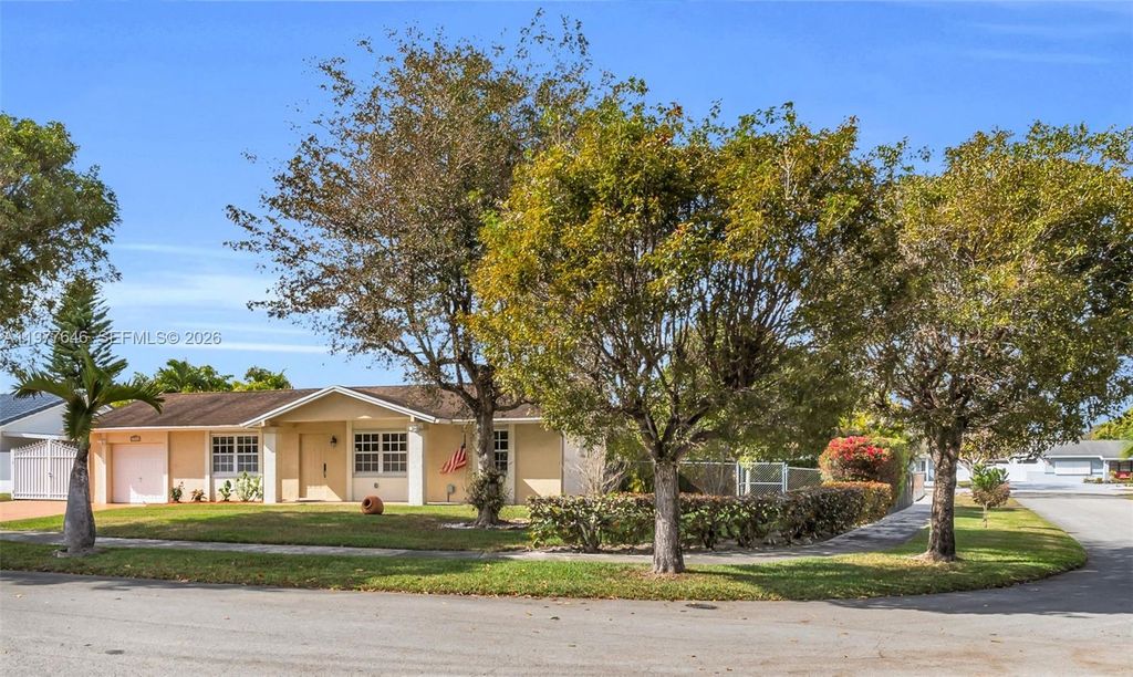 13331 SW 51st St, Miami, FL 33175