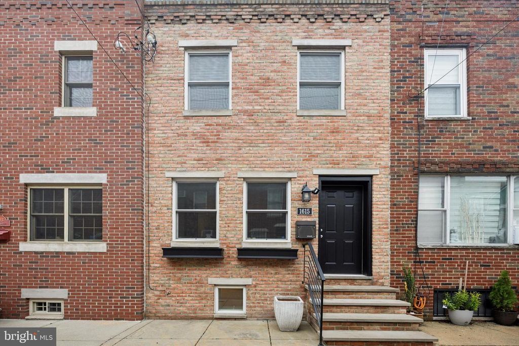 1615 S CAMAC ST, Philadelphia, PA 19148