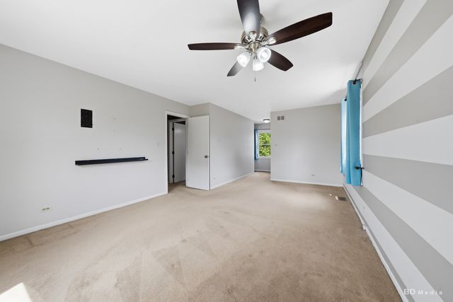 846 Pheasant Walk Drive, Schaumburg, IL 60193