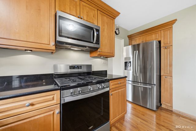 846 Pheasant Walk Drive, Schaumburg, IL 60193